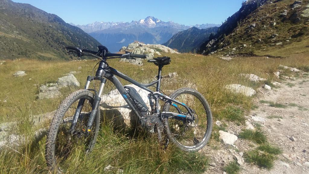 Ar Mountains Lodge Villachiara Branzi Bagian luar foto