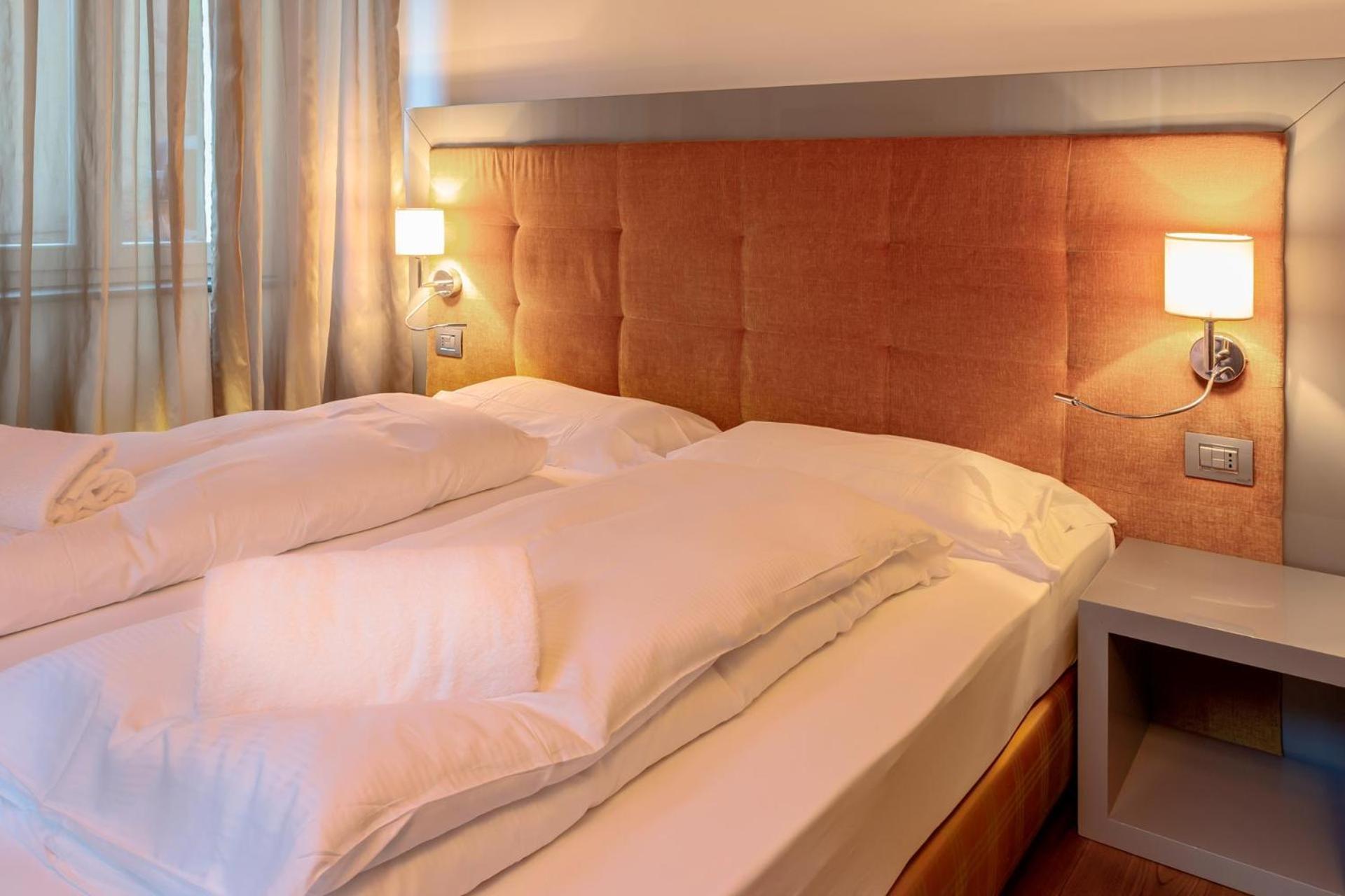 Ar Mountains Lodge Villachiara Branzi Bagian luar foto