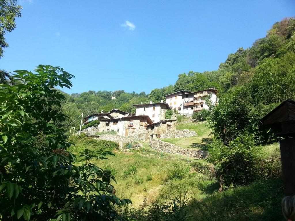 Ar Mountains Lodge Villachiara Branzi Bagian luar foto