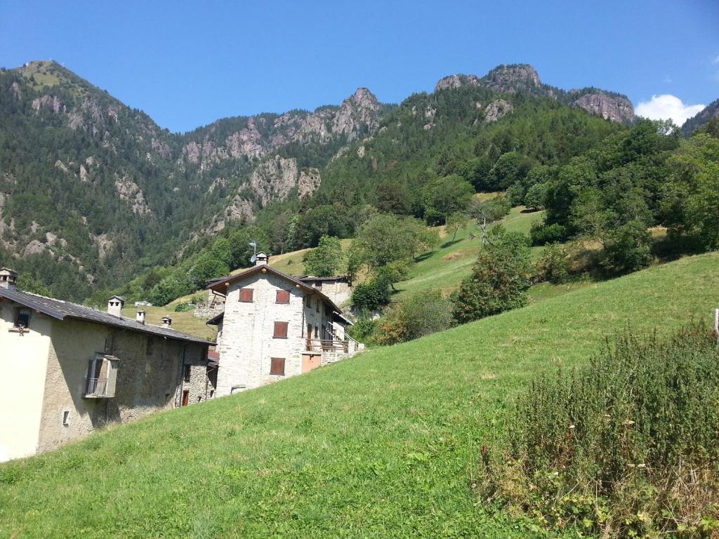 Ar Mountains Lodge Villachiara Branzi Bagian luar foto